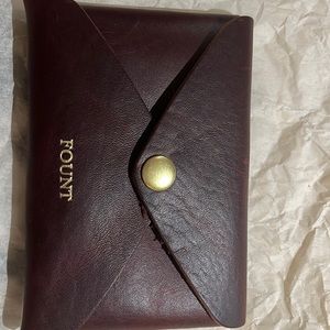 New fount wallet. Never used color brown